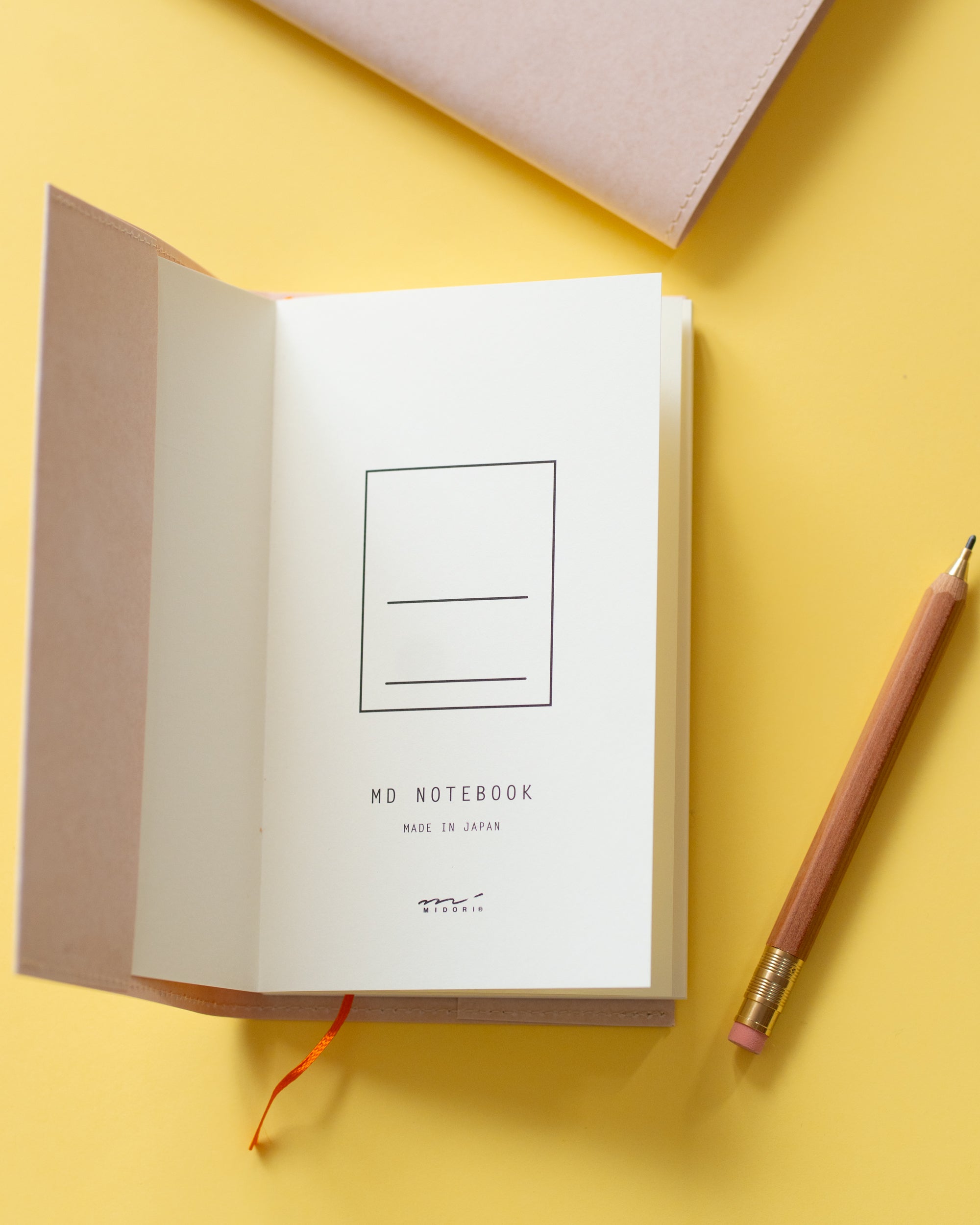 Carnet B6 à pages blanches MD Paper