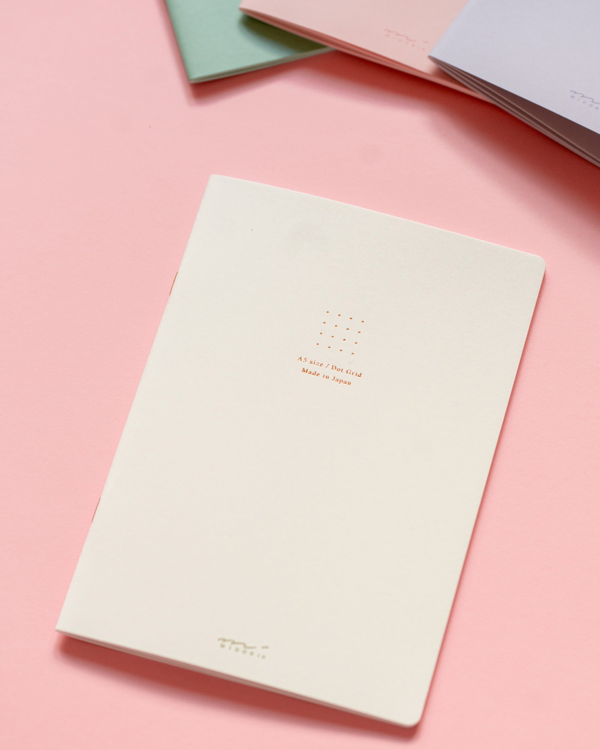 Cahier Pointillé Blanc Midori